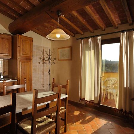 Fattoria Degli Usignoli Guest House San Donato in Fronzano ภายนอก รูปภาพ
