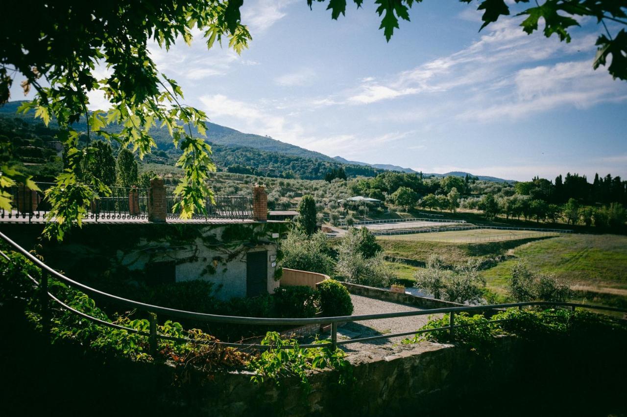 Fattoria Degli Usignoli Guest House San Donato in Fronzano ภายนอก รูปภาพ