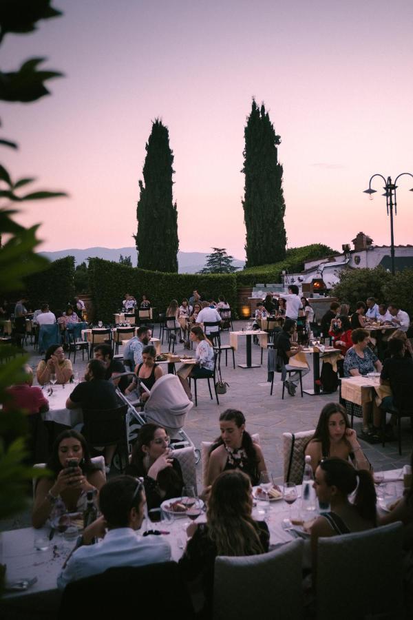 Fattoria Degli Usignoli Guest House San Donato in Fronzano ภายนอก รูปภาพ