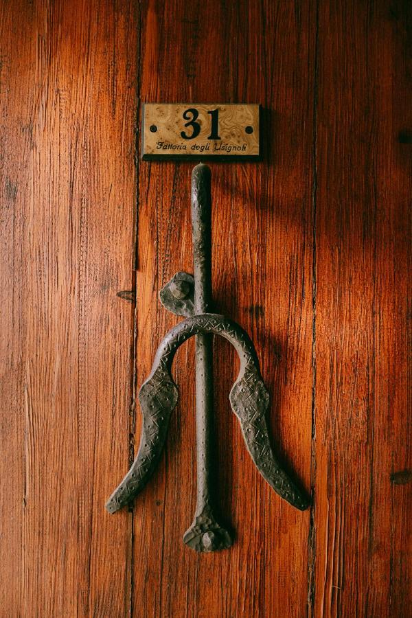 Fattoria Degli Usignoli Guest House San Donato in Fronzano ภายนอก รูปภาพ
