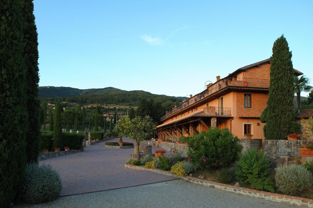 Fattoria Degli Usignoli Guest House San Donato in Fronzano ภายนอก รูปภาพ